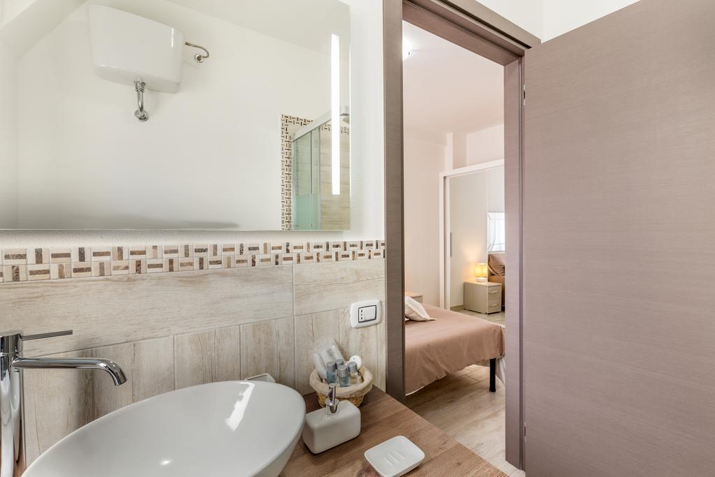 Sette Colli Guesthouse Кальярі Номер фото