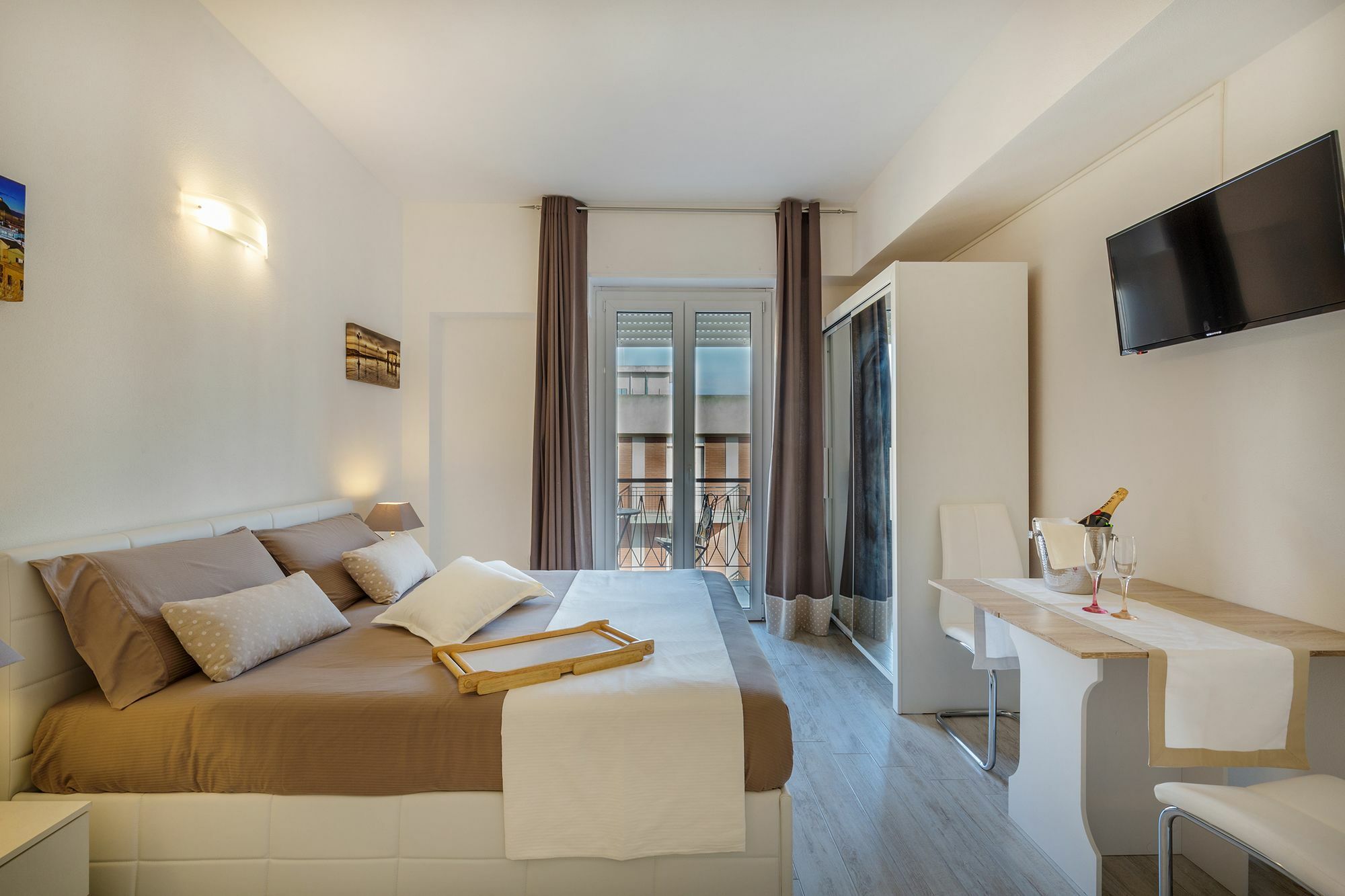 Sette Colli Guesthouse Кальярі Екстер'єр фото