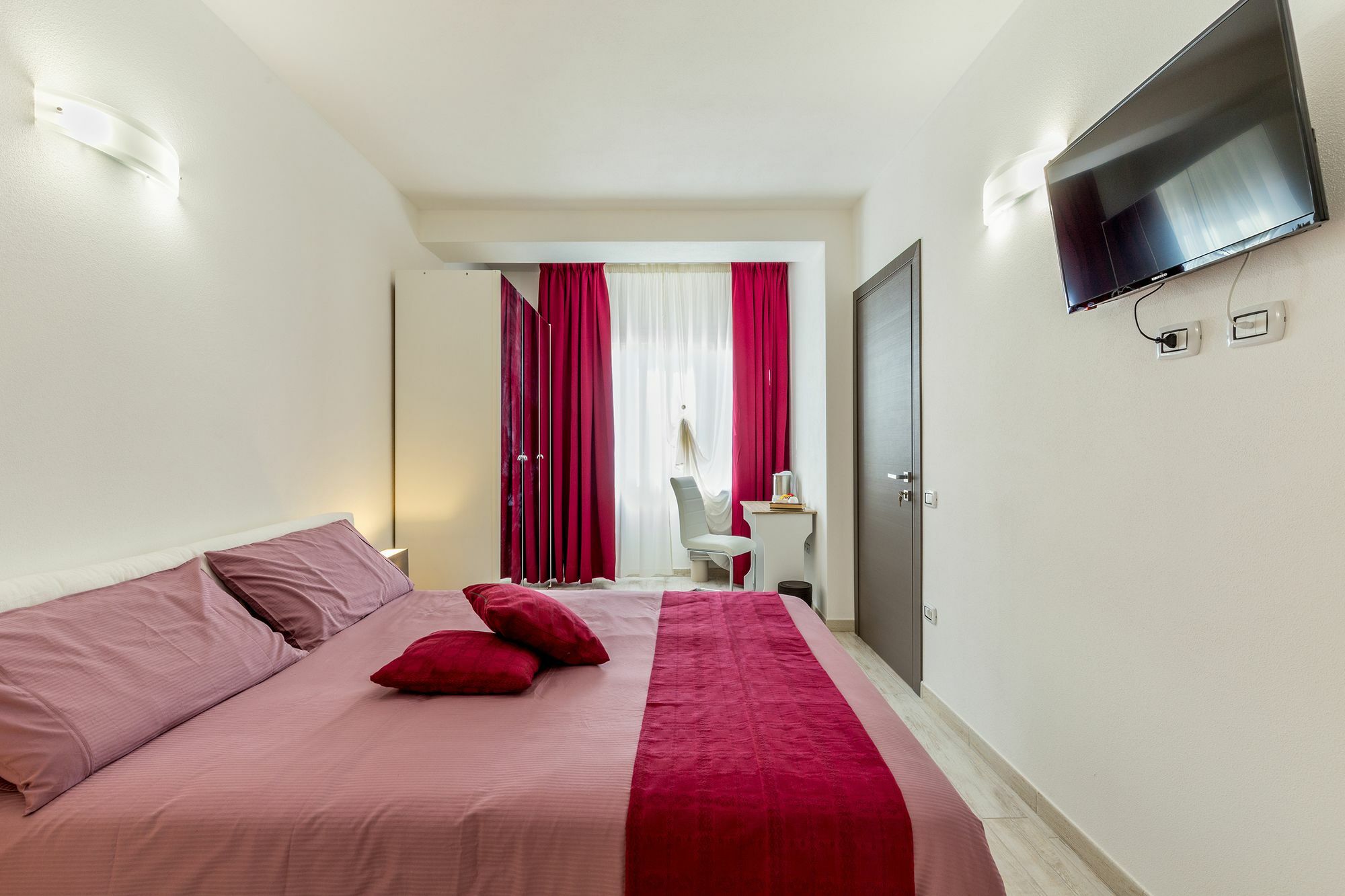 Sette Colli Guesthouse Кальярі Екстер'єр фото